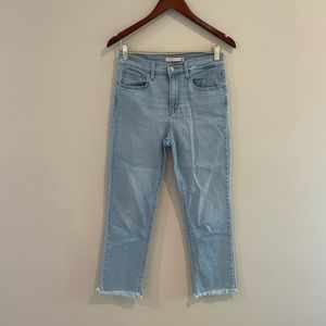 Levi’s 724 straight leg jeans!